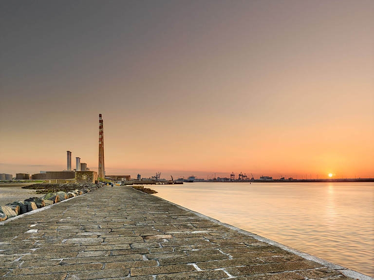 South Wall Pier Dublin poolbeg photos